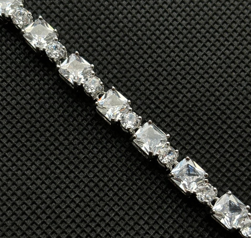 Bracelet carré en cristal